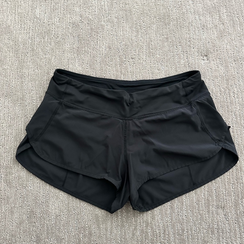 Lululemon Speed Up lined shorts. Black